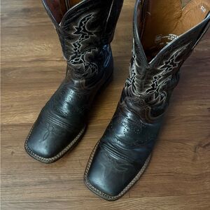 Men's Black Cowboy Boots